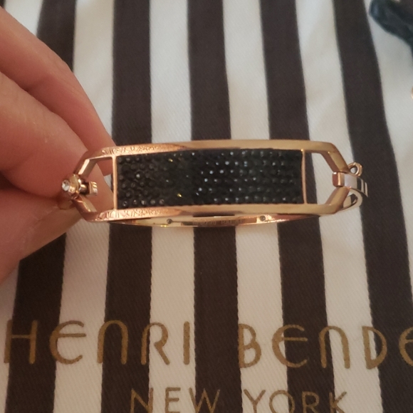 SOLD OUT - Picture 4 of 4